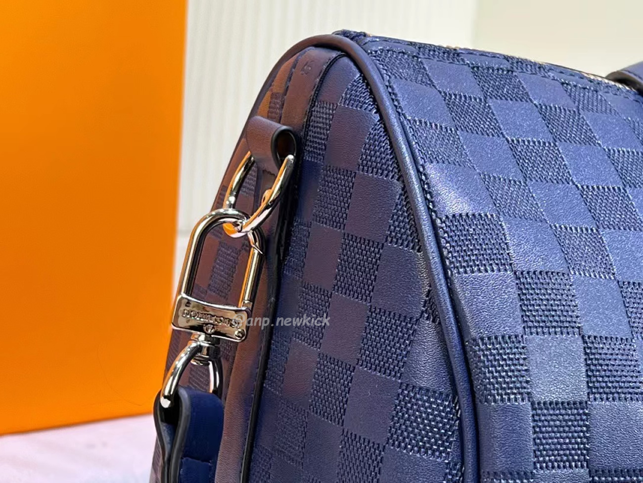 Louis Vuitton Keepall Bandouliere Monogram 50 Navy Duffel Bag (35) - newkick.vip